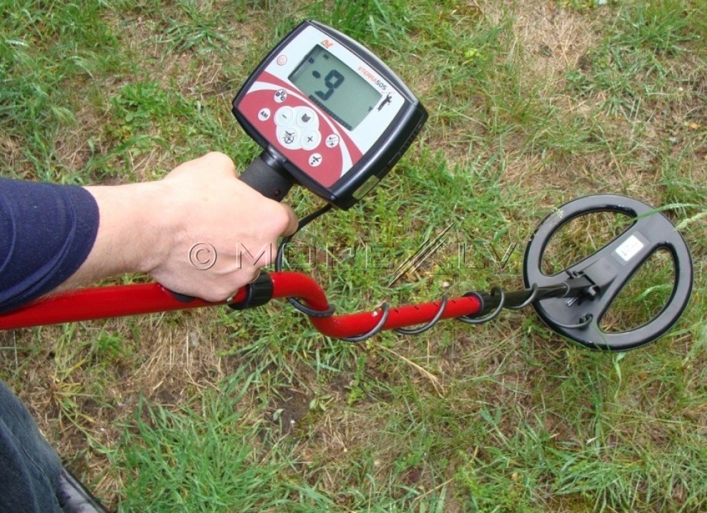 Minelab X-Terra 505 with 10.5" 7.5kHz DD Coil (3705-0111)