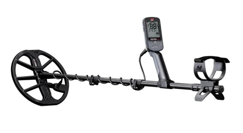 Metal detector Minelab EQUINOX 900 + GIFT PRO-FIND 40