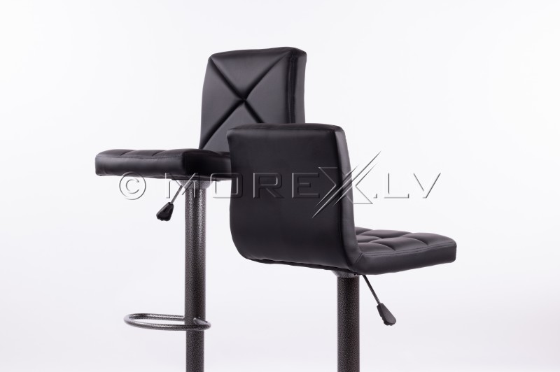 Baro kėdė B06-1, juoda
