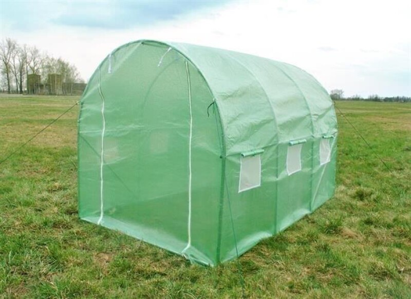 Kilekasvuhooned 13,5 m² (3x4,5m)