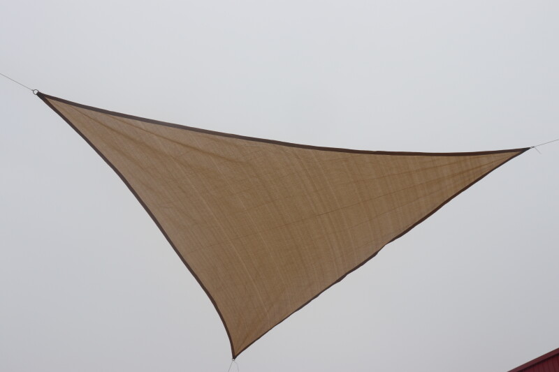 Päikesevari 3.6x3.6x3.6 m kolmnurk, beež
