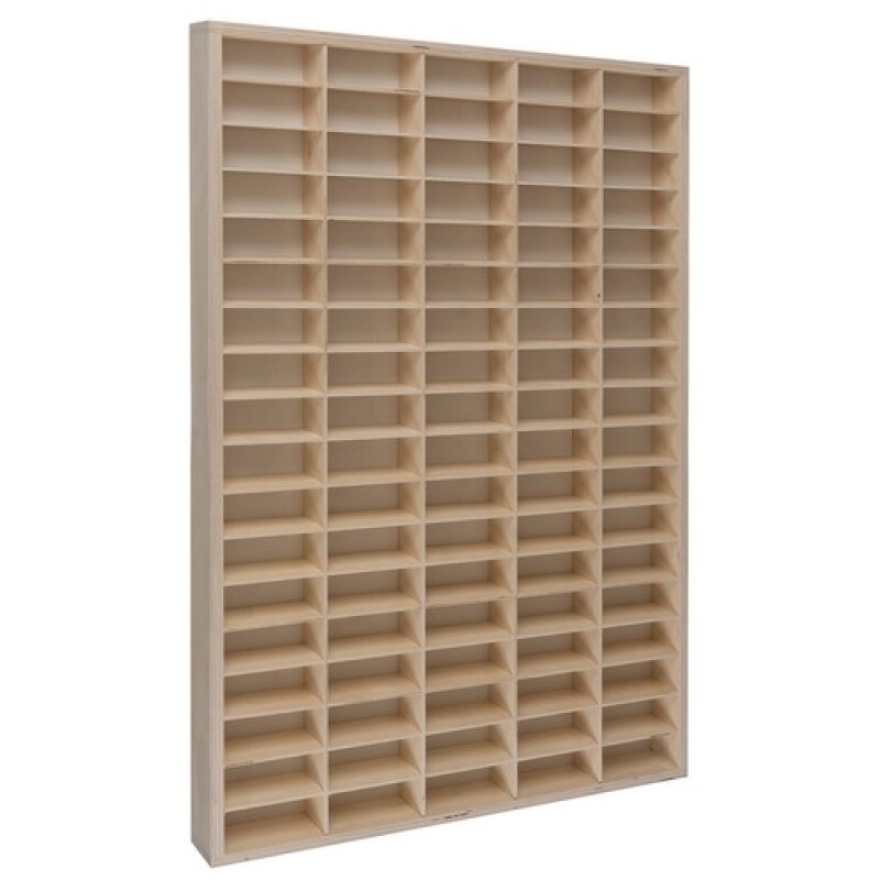 Puidust riiul 90 autole