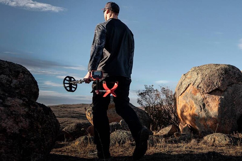 Metal detector Minelab Vanquish 540 Pro-Pack + GIFT BAG